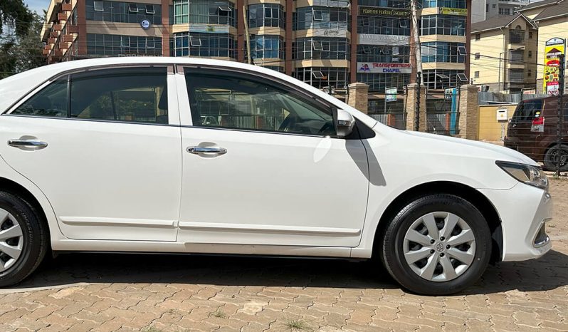 
								Toyota Premio full									
