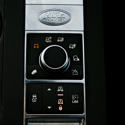 
										Land Rover Discovery 5 full									