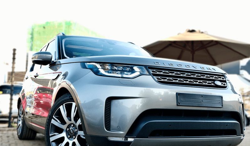 
								Land Rover Discovery 5 full									