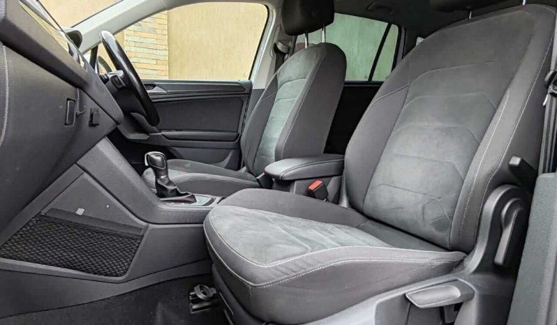 
								Volkswagen Tiguan full									