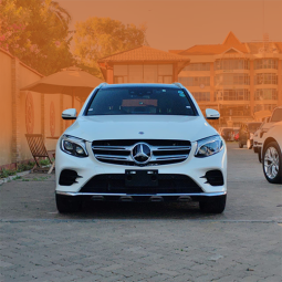 Mercedes-Benz GLC220D-4Matic AMG
