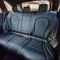 
										Mercedes-Benz GLC220D-4Matic AMG full									
