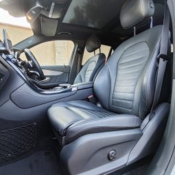 
										Mercedes-Benz GLC220D-4Matic AMG full									