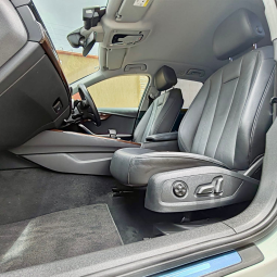 
										Audi A4 Quattro full									