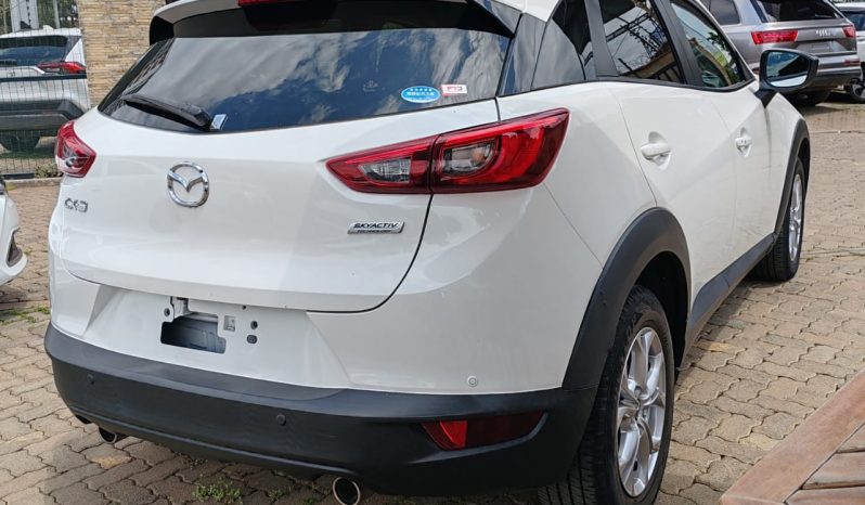 
								Mazda CX3 full									