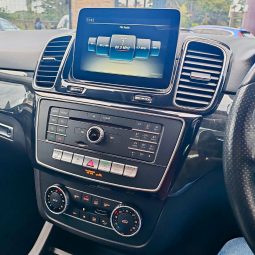 
										Mercedes Benz GLE350d AMG 4MATIC full									