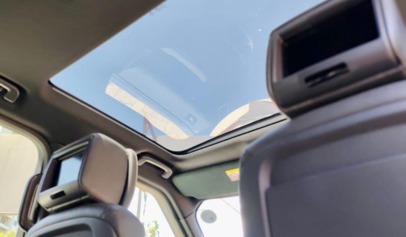 
								Landrover Discovery5 HSE full									