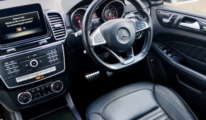 
								Mercedes Benz GLE350d AMG 4MATIC full									