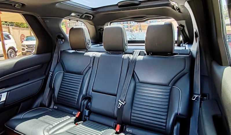 
								Landrover Discovery5 HSE full									